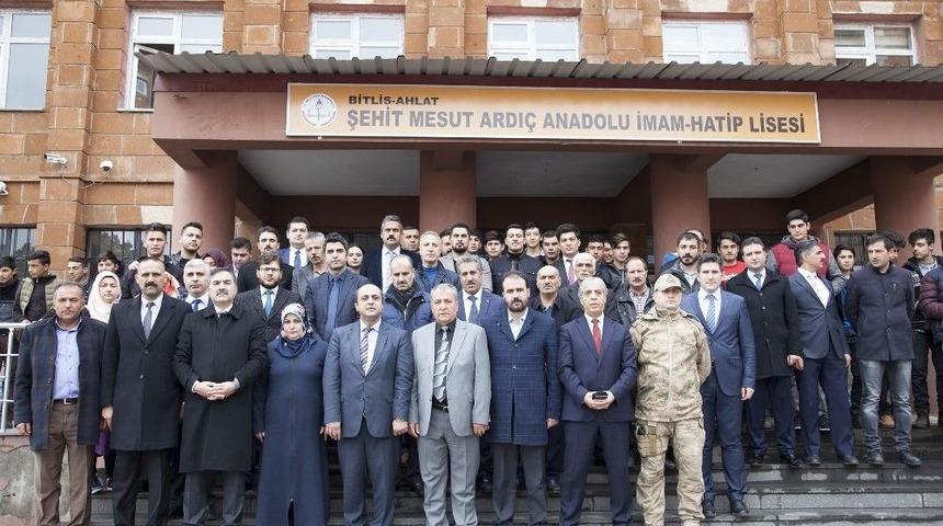 Ahlatlı Şehit Mesut Ardı&ccedil;&rsquo;ın İsmi Okula Verildi