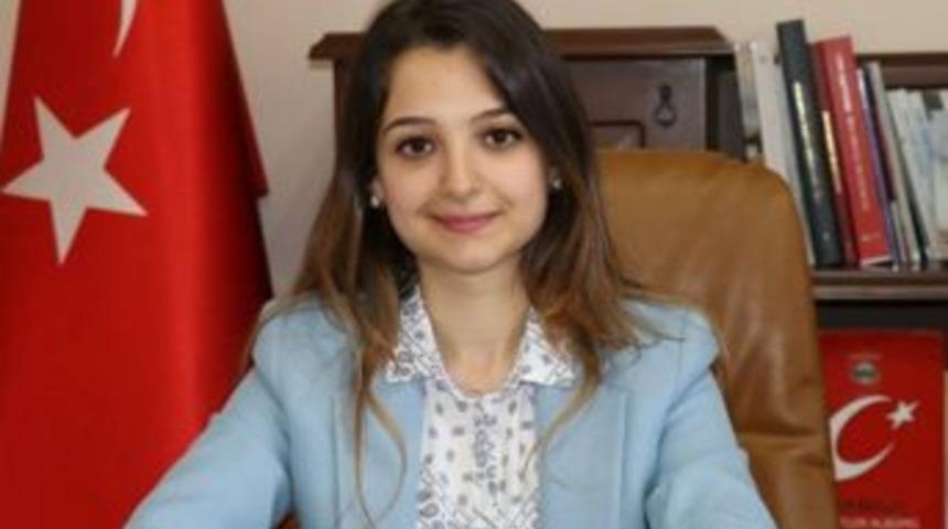 G&ouml;rdes&rsquo;e İlk Bayan Kaymakam Atandı