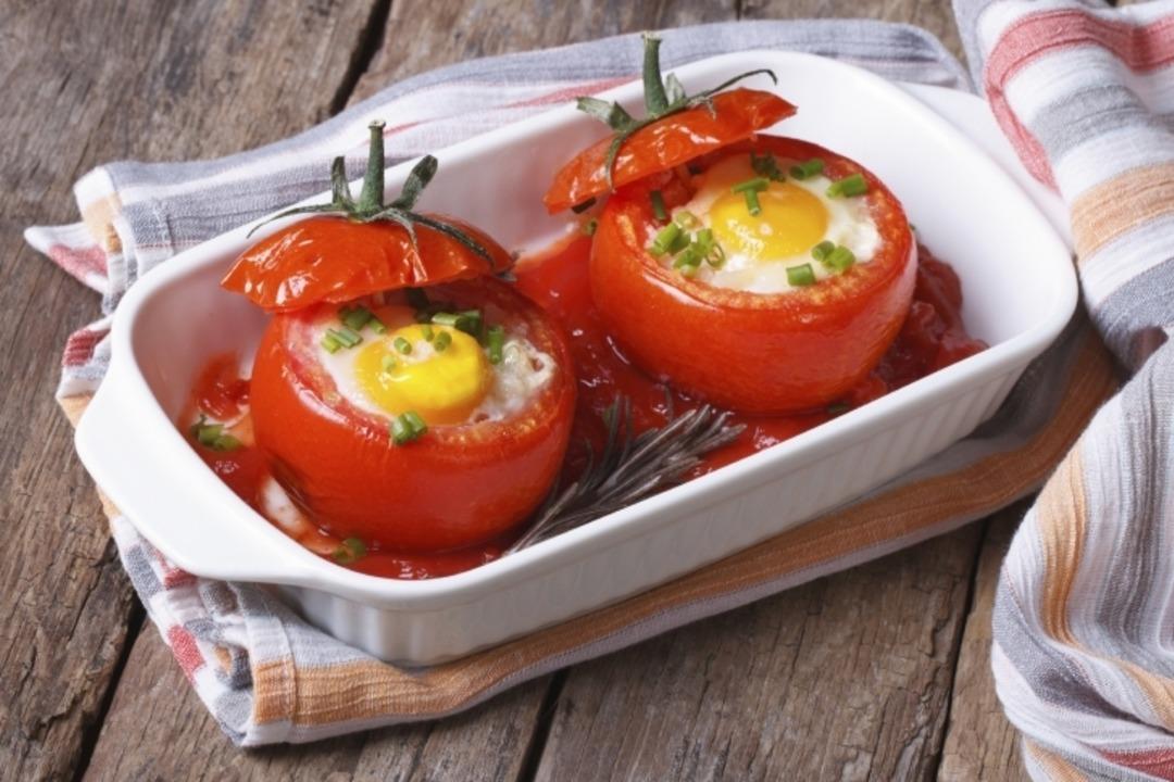 Domateste Yumurta