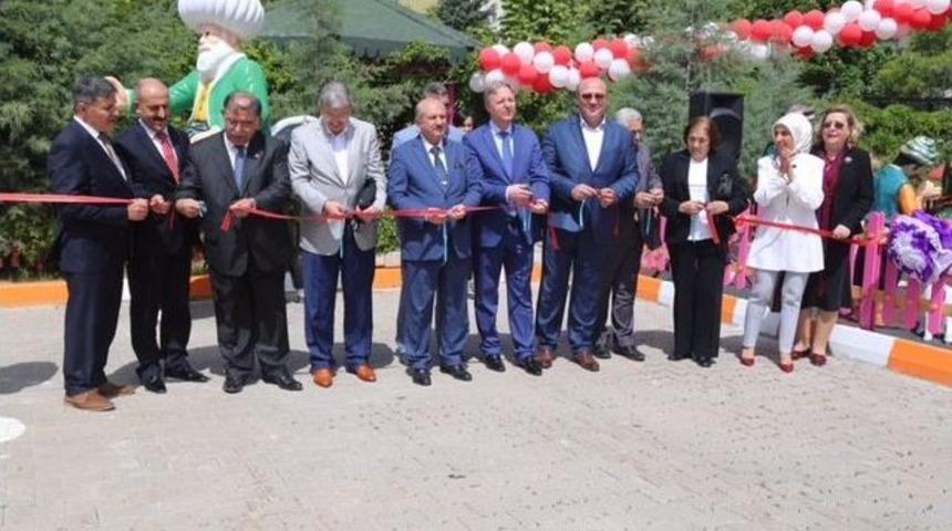 Mehmet Meto Anaokuluna &lsquo;masal Diyarı&rsquo; Bah&ccedil;esi Kuruldu