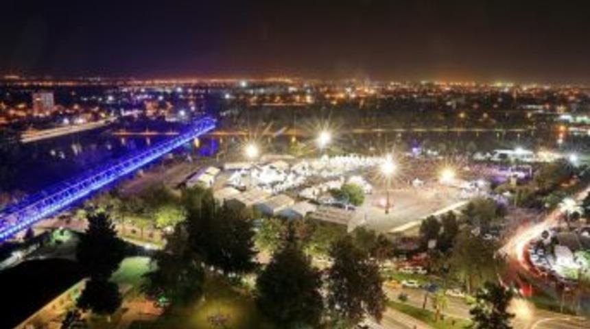 Ramazan&rsquo;da Adana&rsquo;ya Yıldız Yağacak