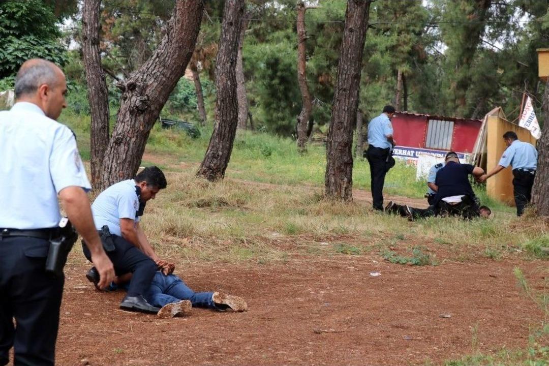 &rsquo;bici Bici&rsquo; Tezgahları Yıkılmasın Diye Havaya Ateş A&ccedil;tılar