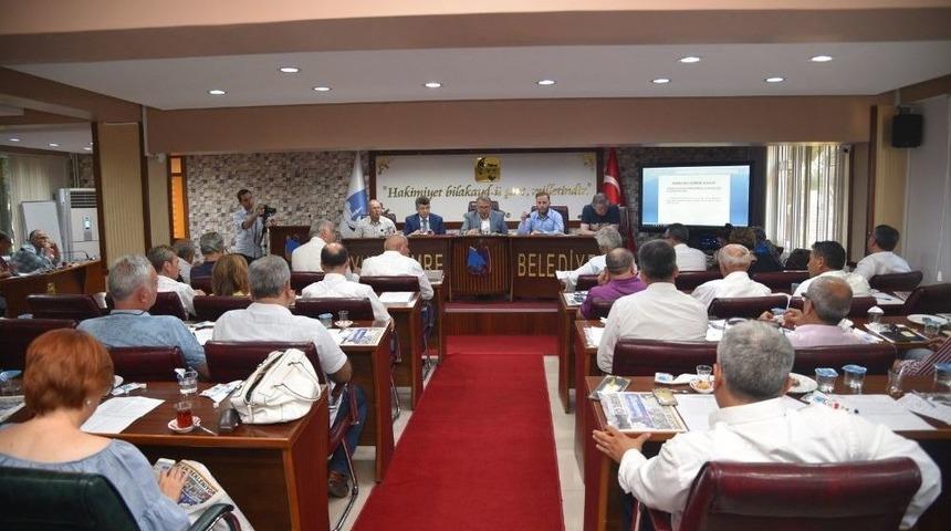 Başkan &Ccedil;er&ccedil;i Meclis Toplantısında G&uuml;ndemi Değerlendirdi