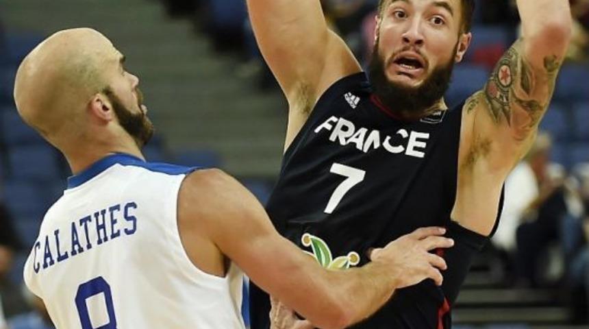 Joffrey Lauvergne Fenerbah&ccedil;e Doğuş&rsquo;ta