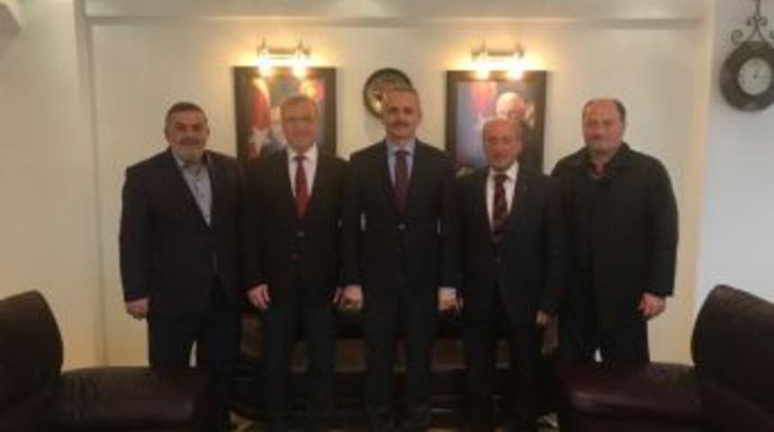 Kaymakam&rsquo;dan Akyazı Belediye Başkanı Akcan&rsquo;a İade-i Ziyaret