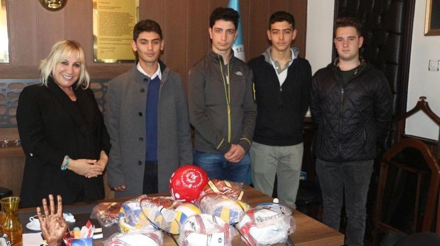 Marmarisli &Ouml;ğrencilerden &Ouml;rnek Proje