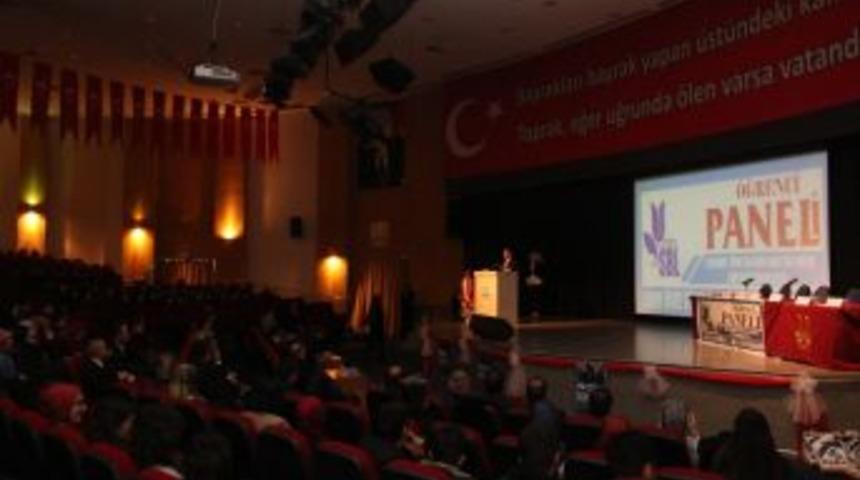 Sosyal Bilimler Lisesi&rsquo;nden M&uuml;lteci Semineri