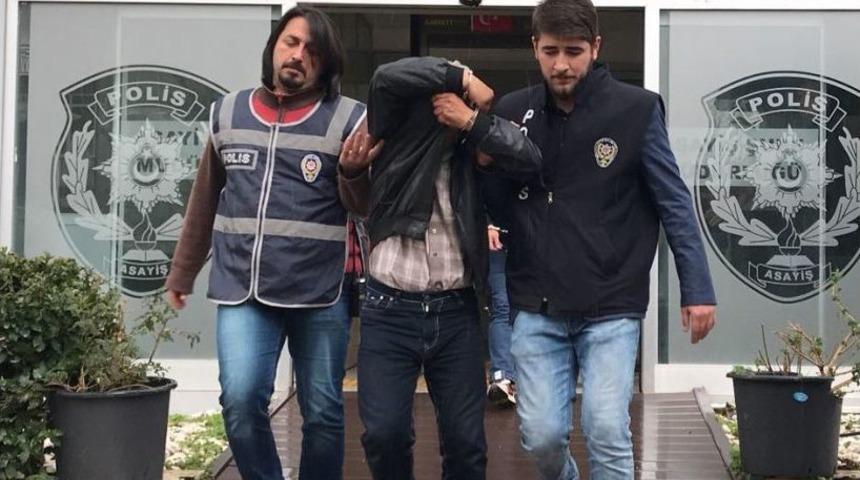 Antalya&rsquo;da Yaşlı Adama Şantajla Gasp Girişimi