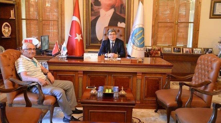 Eski Başkan G&uuml;ven&rsquo;den Başkan Can&rsquo;a Ziyaret