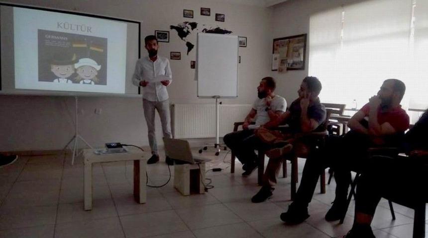 Gençler Avrupa’yı Tartışıyor