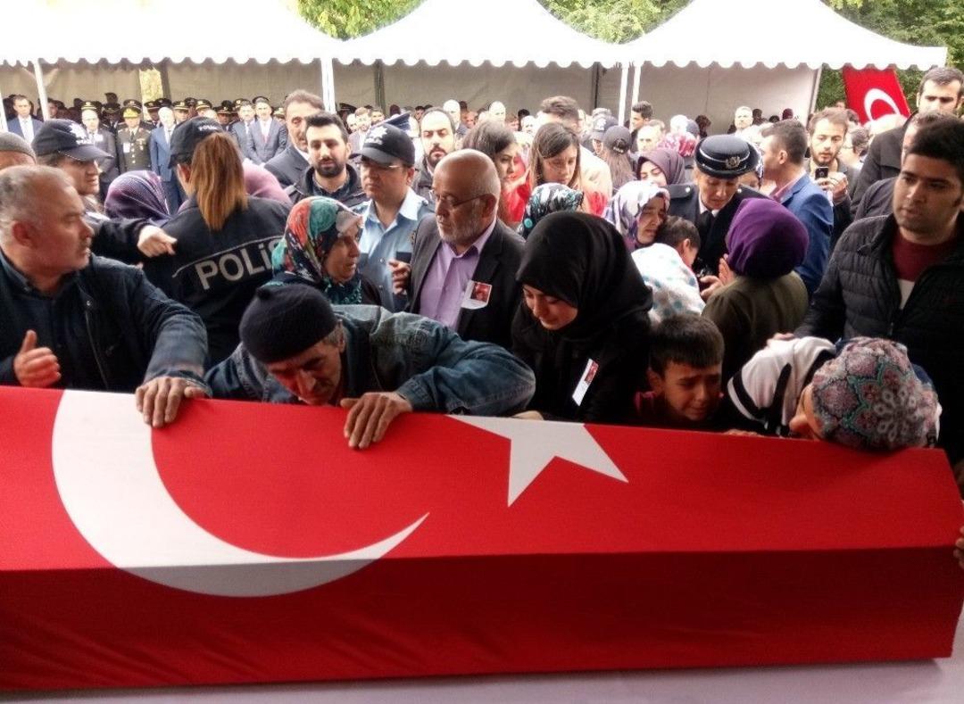 Arkadaşının Silahından &Ccedil;ıkan Kurşunla Şehit Olan Bek&ccedil;i İ&ccedil;in T&ouml;ren D&uuml;zenlendi