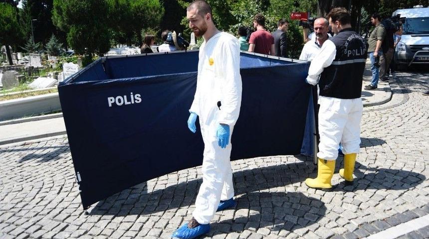 Naim S&uuml;leymanoğlu&rsquo;nun Mezarından Dna &Ouml;rneği Alındı