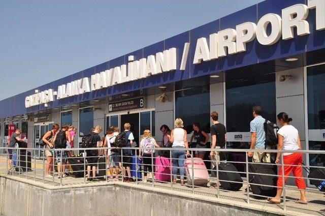 Gazipaşa Alanya Havalimanı Rekora Hazırlanıyor
