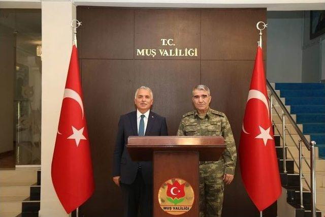 Askeri Erkandan Vali Yıldırım&rsquo;a Taziye Ziyareti 1