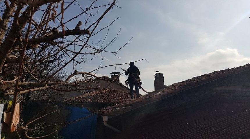 Tosya&rsquo;da Yangın, Paniğe Neden Oldu