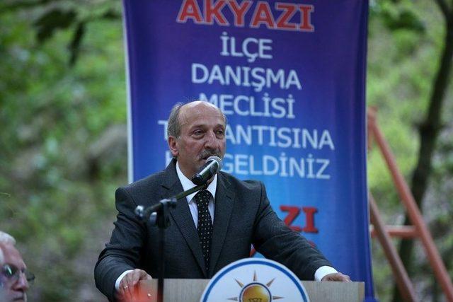 Başkan To&ccedil;oğlu Akyazı Teşkilatıyla Bir Araya Geldi 1