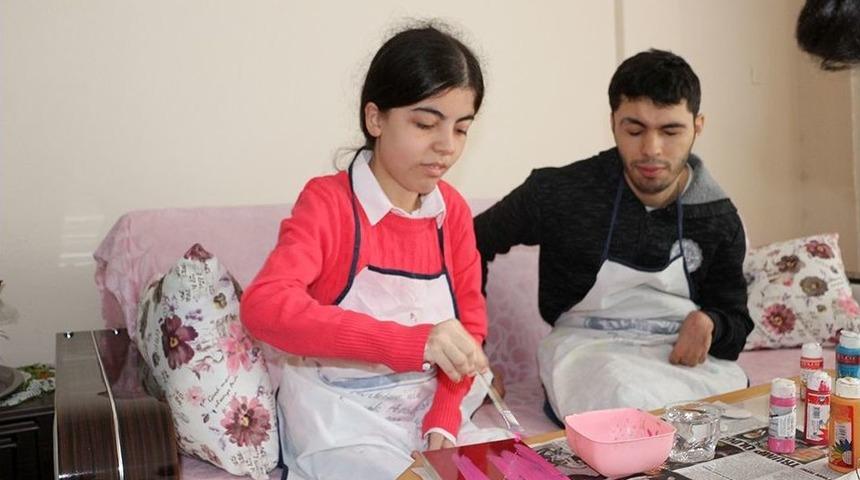 Engellilere &Ouml;zel G&uuml;l&uuml;mseten Proje