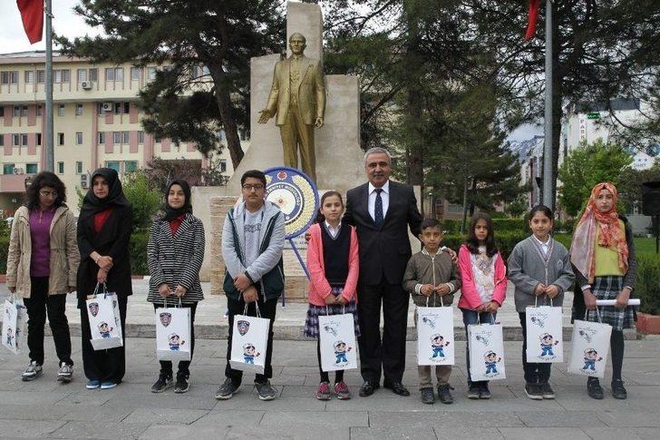 Van’da ‘karayolu Güvenliği Ve Trafik Haftası’ Kutlaması G5