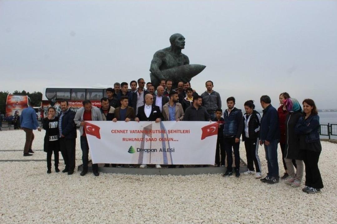 Divapan Ailesinden Ecdada Ziyaret