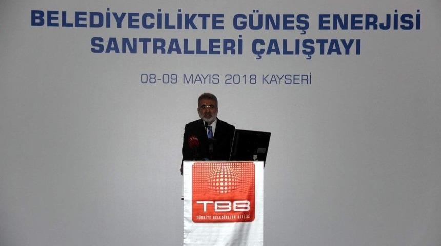 G&uuml;neş Enerji Santralleri &Ccedil;alıştayı D&uuml;zenlendi
