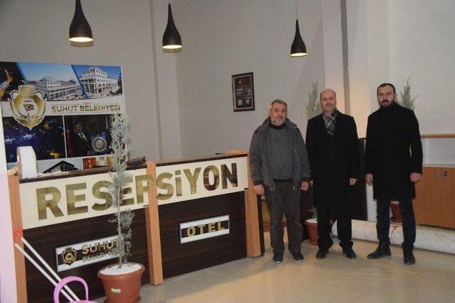 Başkan Bozkurt, Şuhut Belediyesi Oteli’nde İncelemelerde Bulundu 1
