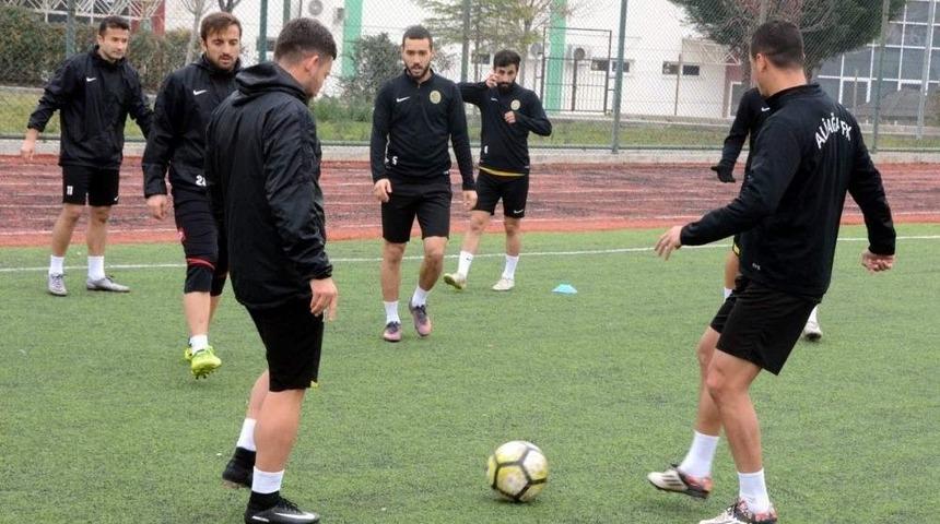 Aliağaspor, Halilbeyli&rsquo;ye Konuk Oluyor