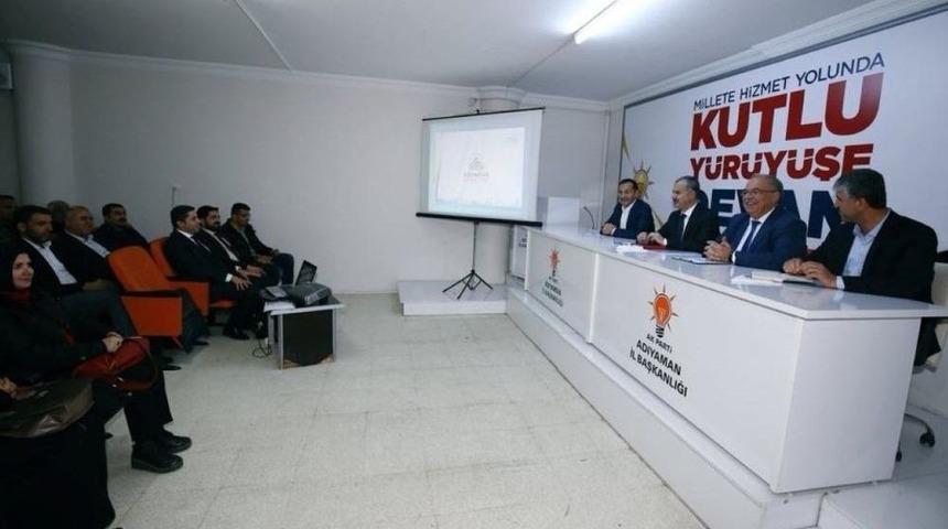 Başkan Kutlu Toplantıda Belediyenin &Ccedil;alışmalarını Anlattı