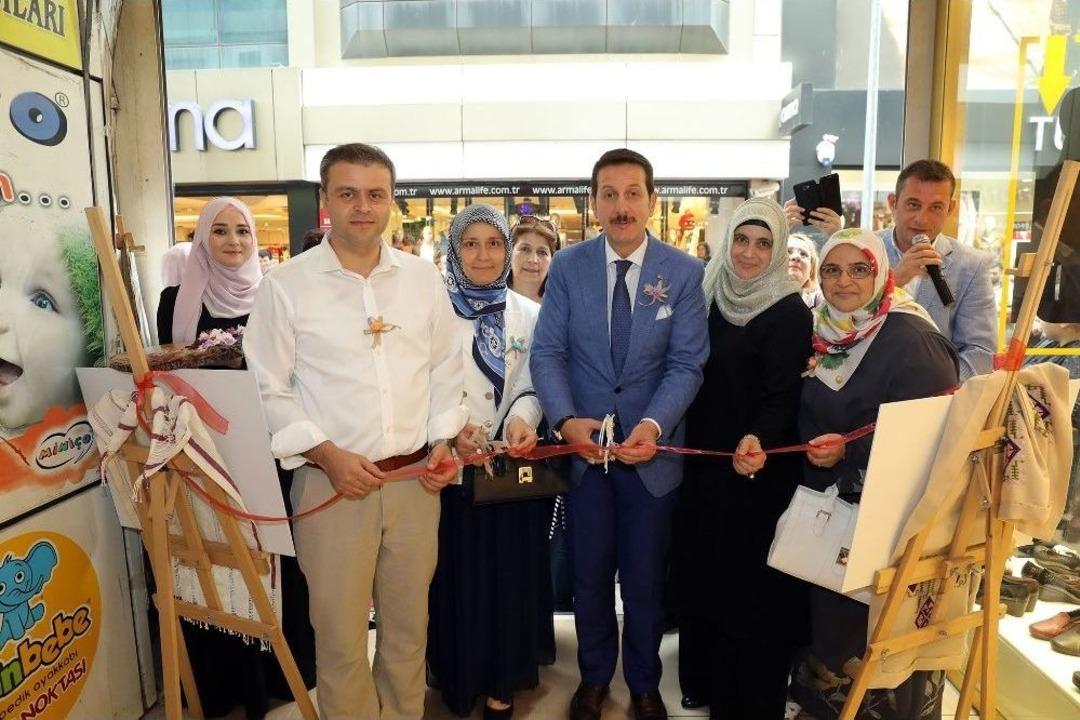 Geleneksel El Nakışları Sergisi İlkadım&rsquo;da A&ccedil;ıldı