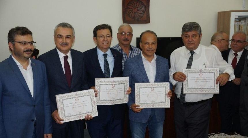 Aydın’da Ak Parti’li Vekiller Mazbatalarını Aldı