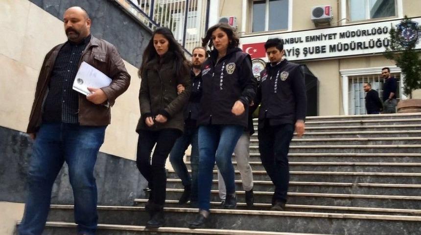 Ey&uuml;psultan&rsquo;daki Cinayetin Zanlıları Adliyeye Sevk Edildi