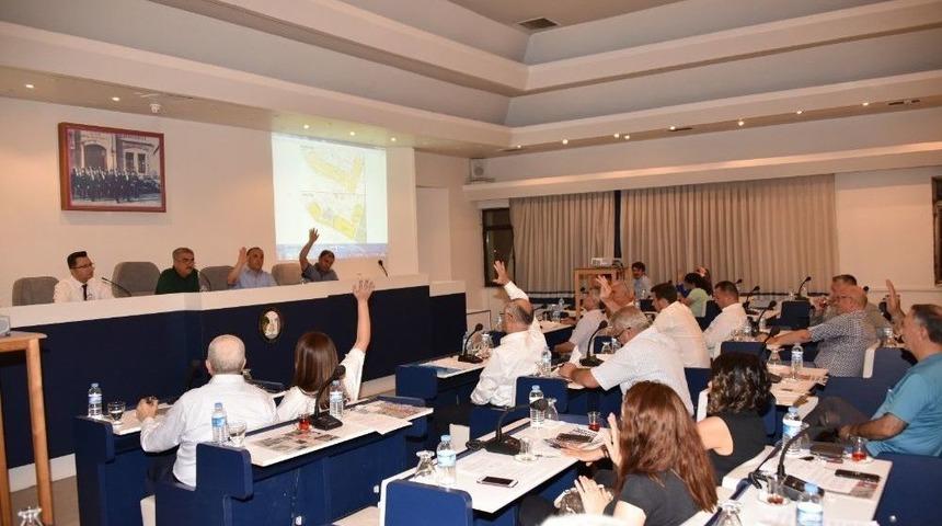 Salihli’de Belediye Meclisi Temmuz Toplantısını Gerçekleştirdi