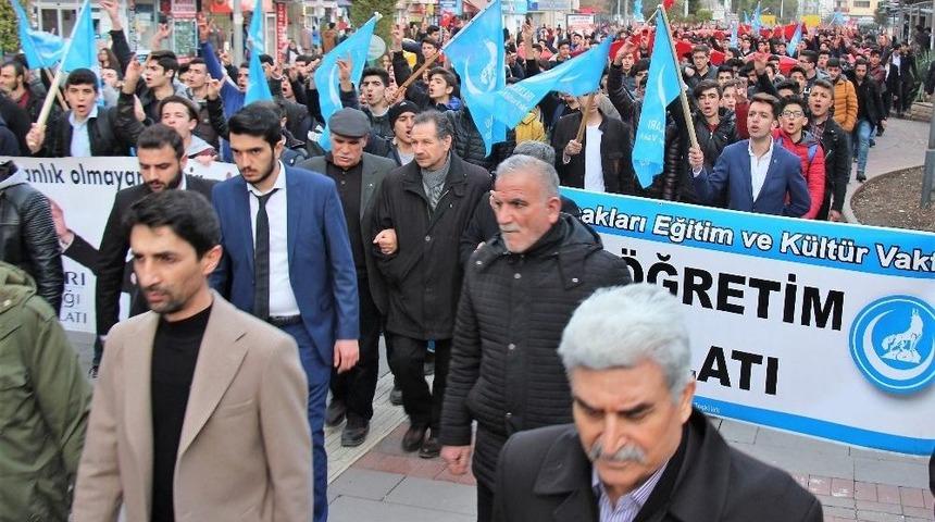 Elazığ&rsquo;da &lsquo;fırat Yılmaz &Ccedil;akıroğlu&rsquo; Anıldı