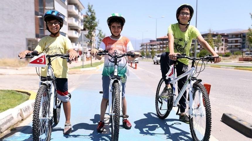 Merkezefendi Belediyesi&rsquo;nin Bisiklet Projeleri Meyvesini Vermeye Başladı