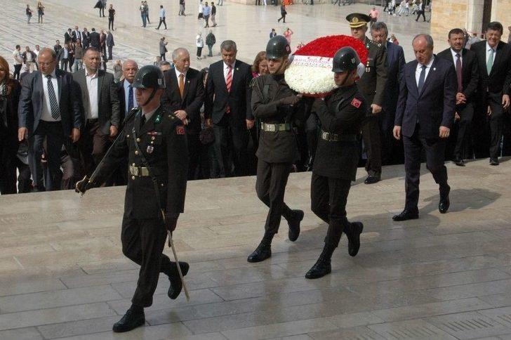 Cumhurbaşkanı Adayı İnce Ve Beraberindeki Heyet Anıtkabir’i Ziyaret Etti G3