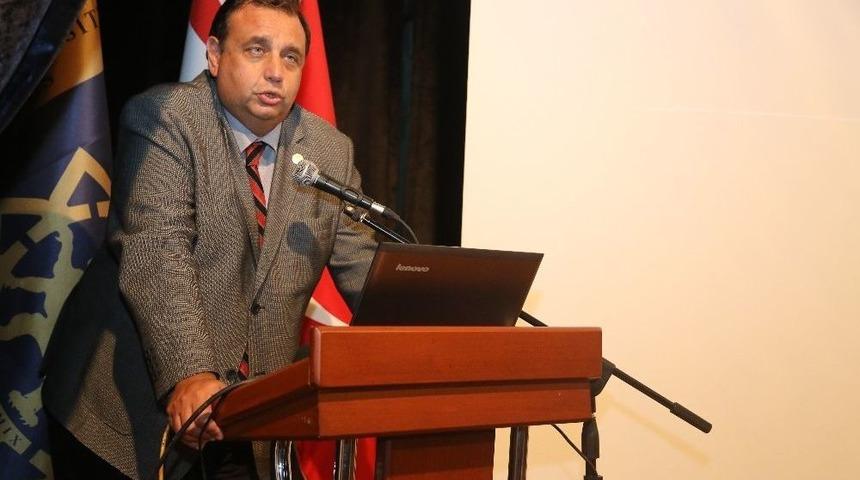 &ldquo;eğitim Formu &Ccedil;alıştayı&rdquo; D&uuml;zenlendi