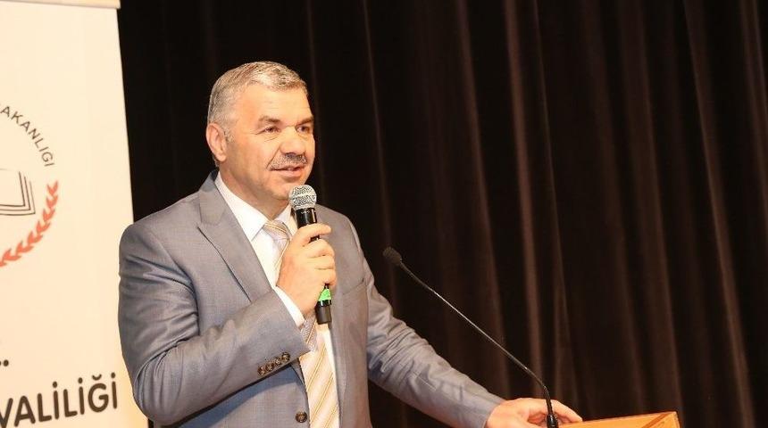 Başkan &Ccedil;elik, "insanı İhmal Etmeyeceğiz"