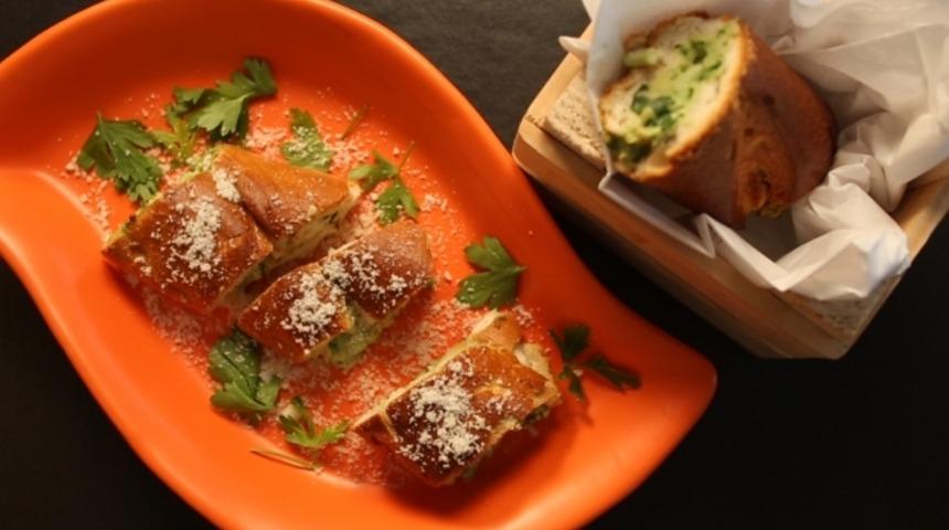 Çıtır Çıtır: Ispanaklı ve Sarımsaklı Ekmek