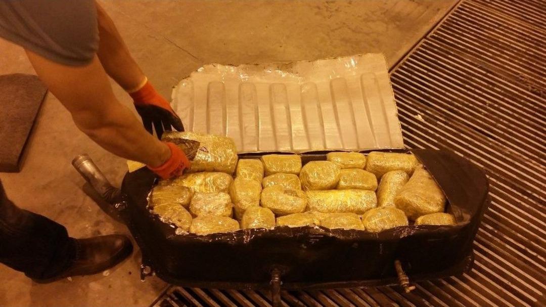 Edirne&rsquo;de 975 Bin Tl Değerinde Uyuşturucu Yakalandı