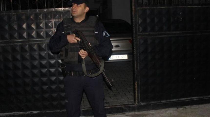 Dizi Filmde Uyuşturucuyu &Ouml;venlere Operasyon