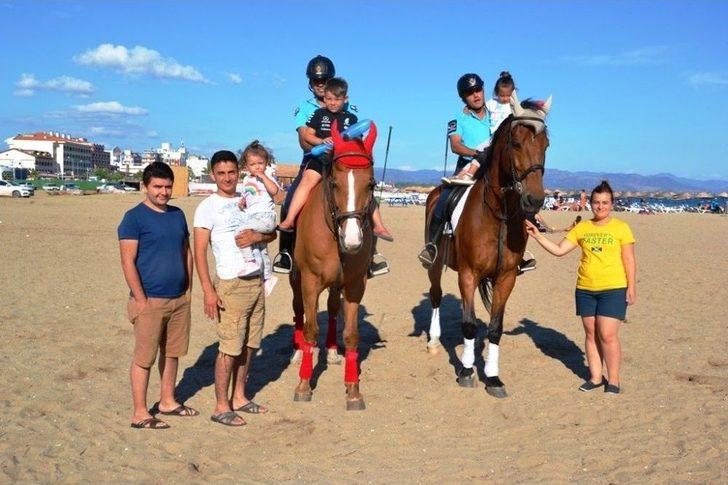 Sarımsaklı Plajlarının Güvenliği Jandarmanın Atlı Süvarilerine Emanet G3