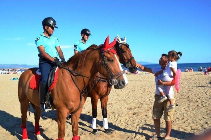 Sarımsaklı Plajlarının Güvenliği Jandarmanın Atlı Süvarilerine Emanet G4