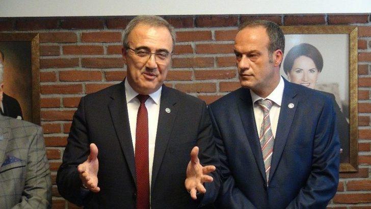 İyi Partili Karaçoban Sevgisi Salona Sığmadı G1