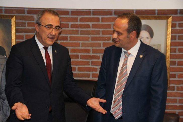 İyi Partili Karaçoban Sevgisi Salona Sığmadı G3