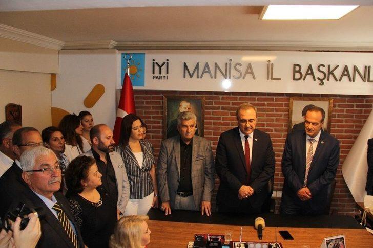 İyi Partili Karaçoban Sevgisi Salona Sığmadı G4