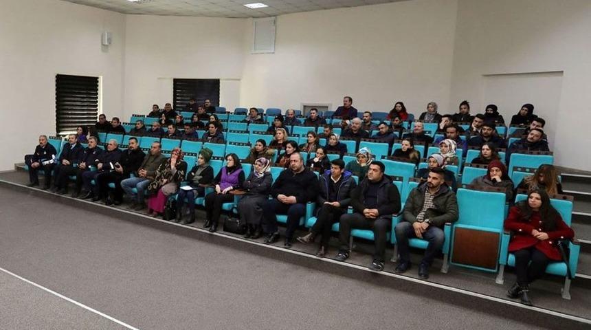 Van B&uuml;y&uuml;kşehir Personeline Ebys Semineri