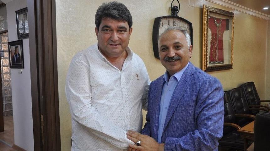 Gökçel’den Mersin Esob Başkanı Dinçer’e Ziyaret