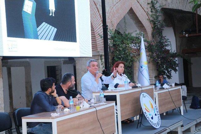 Kuşadası Belediyesi ‘kervansaray Kent Müzesi’ Projesini Tanıttı 1