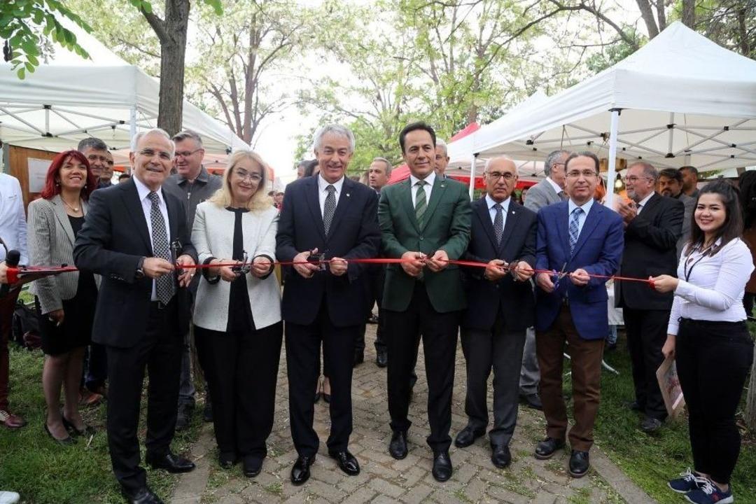 Sd&uuml; Tbmyo&rsquo;da Eğlenceli Proje Sergisi