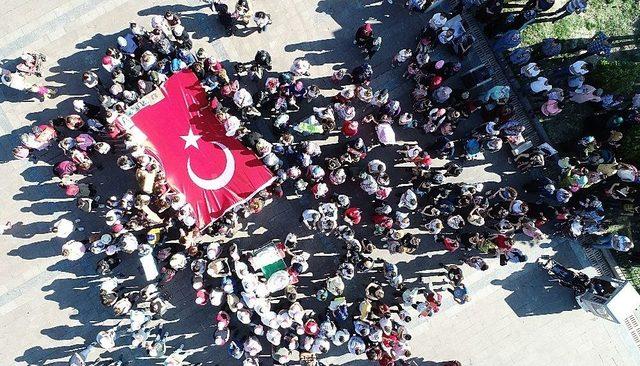 Karabük’te Çocuk İstismarı Protesto Edildi