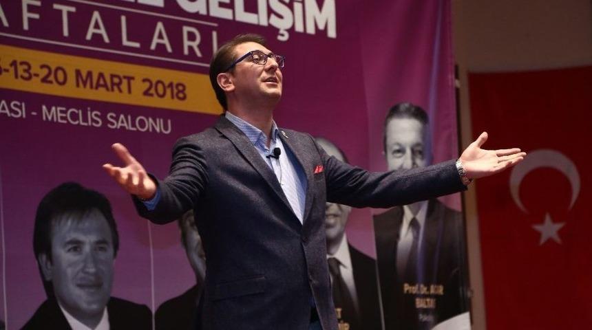 &Uuml;nl&uuml; Radyocudan Etkili İletişim Teknikleri